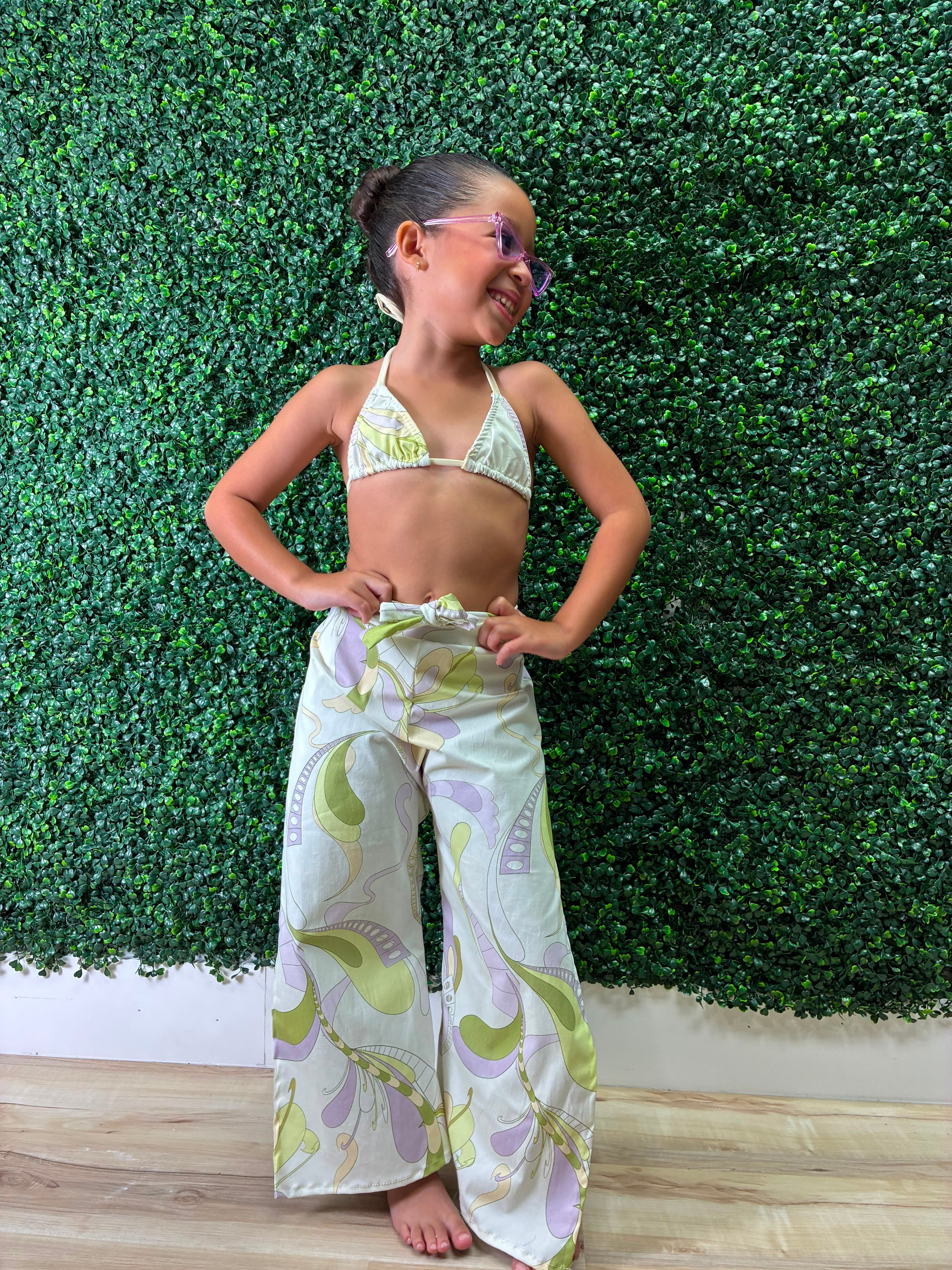 Open Slit Pants
